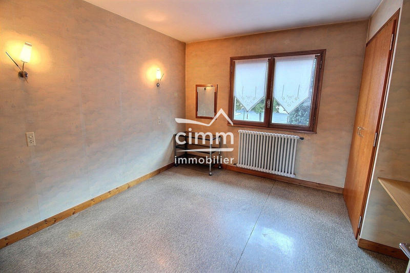 Maison ancienne - 195 m² - 5 pièces