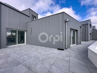 Appartement - 105 m² - 4 pièces