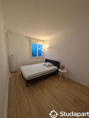 Chambre - 12 m² - 1 pièce