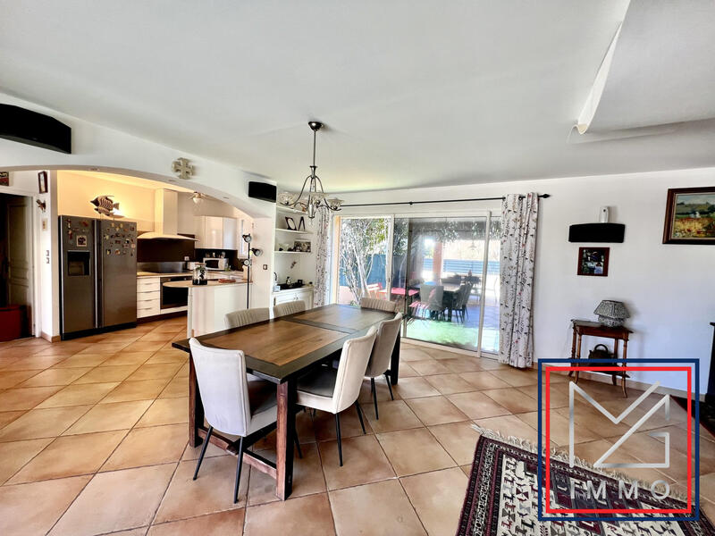 Maison - 160 m² - 6 pièces