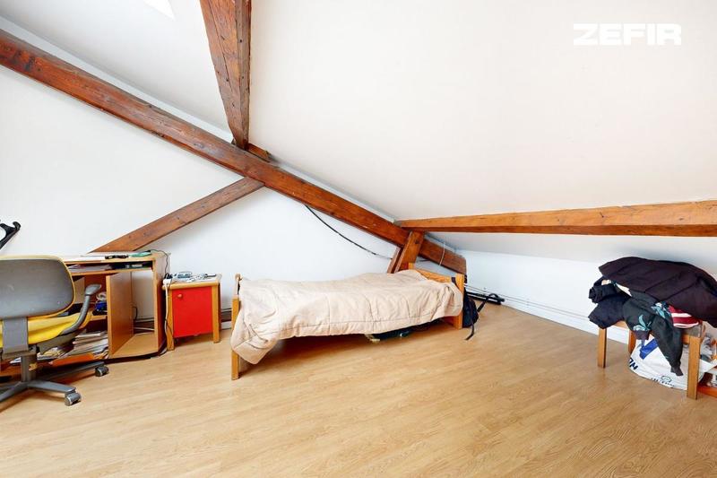 Maison - 177 m² - 2 pièces