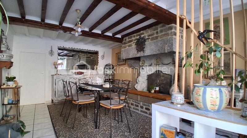 Maison de village - 118 m² - 6 pièces