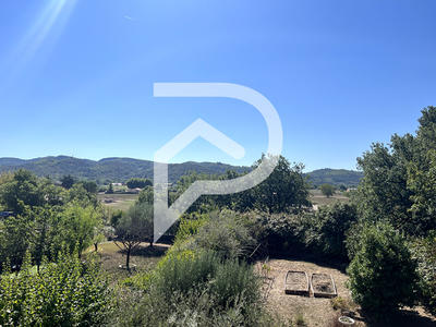 Villa - 97 m² - 5 pièces