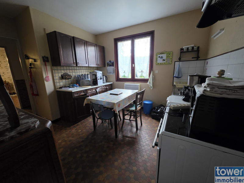 Maison - 100 m² - 6 pièces