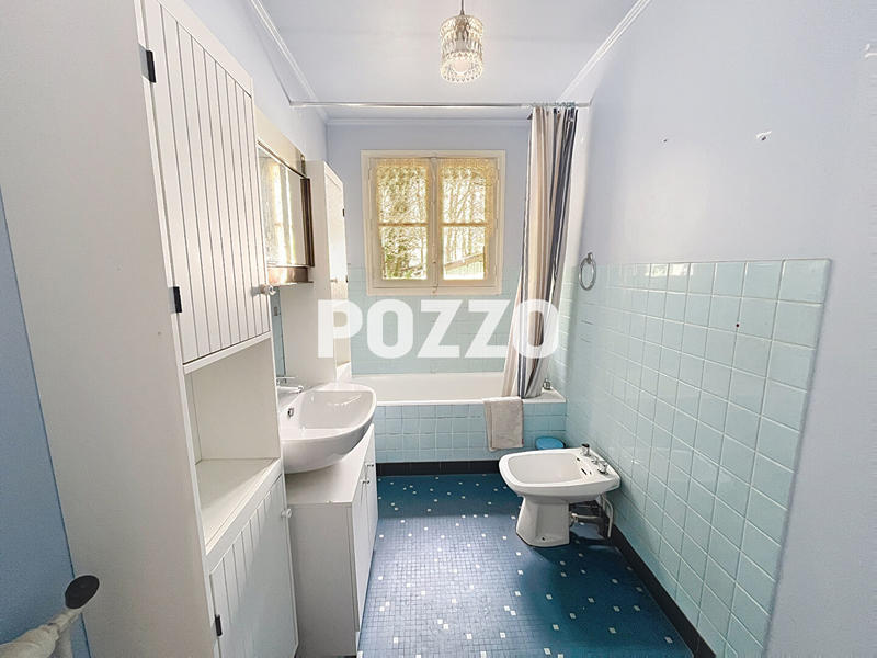 Maison - 80 m² - 4 pièces