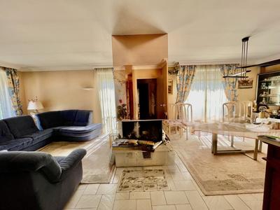 Villa - 187 m² - 7 pièces