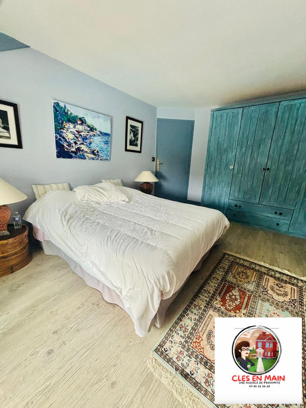 Maison - 226 m² - 10 pièces