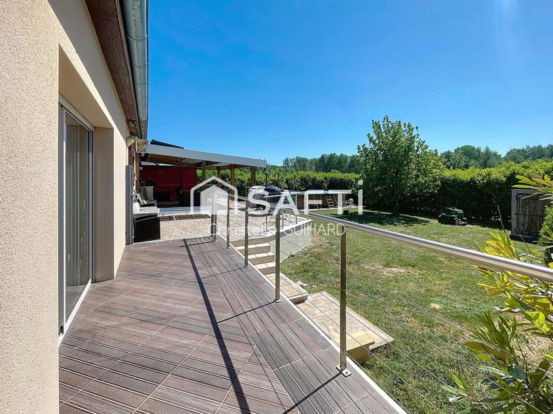 Maison - 140 m² - 5 pièces