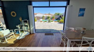 Maison - 175 m² - 8 pièces