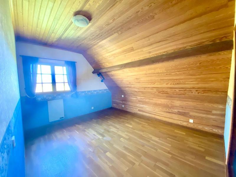 Maison - 98 m² - 4 pièces