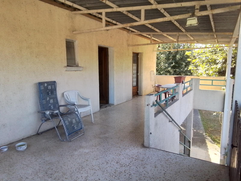 Propriété - 275 m² - 8 pièces