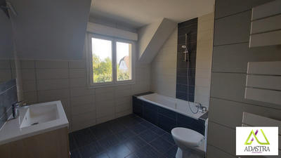 Maison - 118 m² - 6 pièces