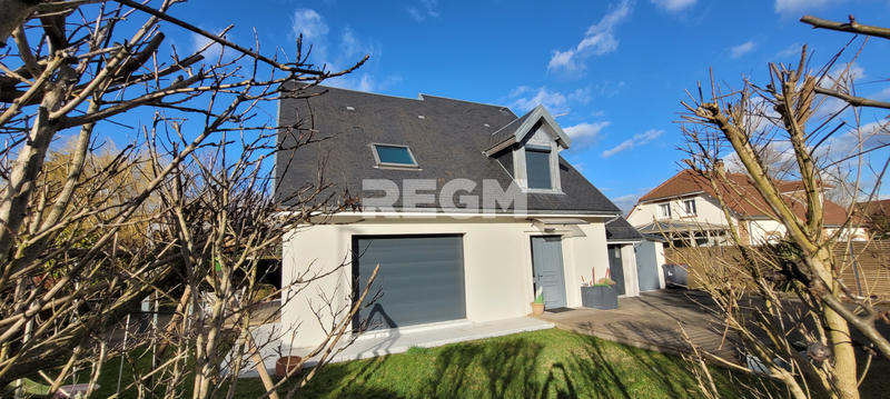 Maison - 143 m² - 6 pièces