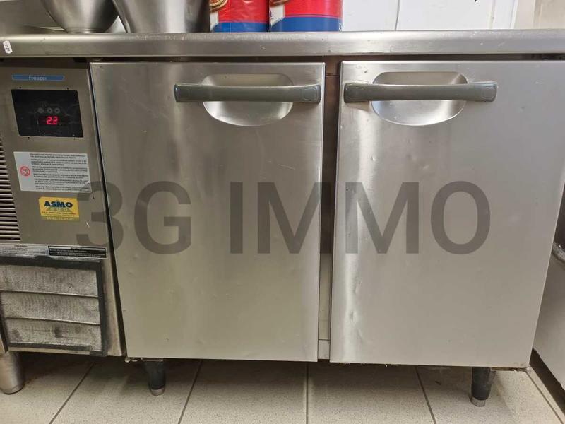 Fonds de commerce - Magasins - 150 m²