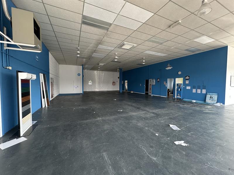 Local commercial - 300 m²