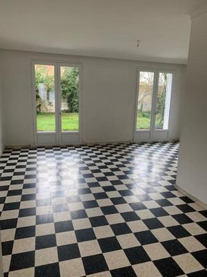 Maison - 111 m² - 5 pièces