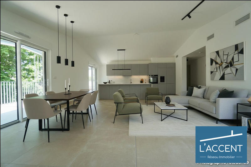 Appartement - 140 m² - 4 pièces