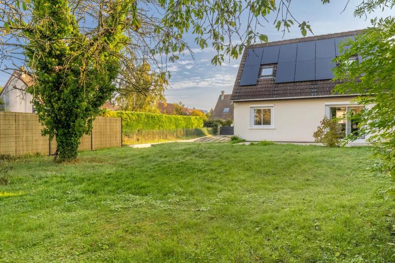 Maison - 87 m² - 5 pièces