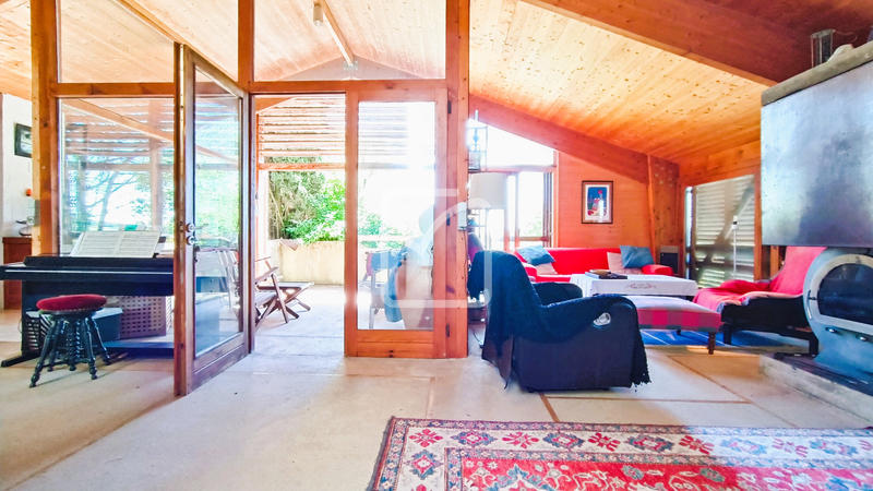 Maison - 183 m² - 6 pièces