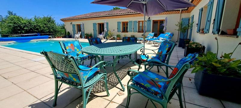 Maison - 400 m² - 8 pièces