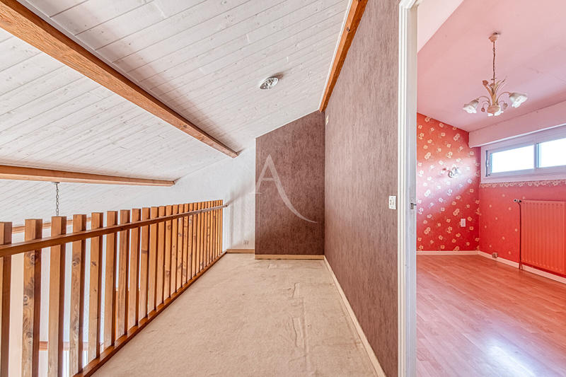 Maison - 141 m² - 7 pièces