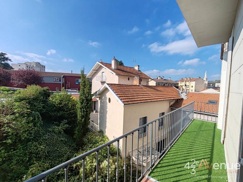 Appartement - 99 m² - 3 pièces