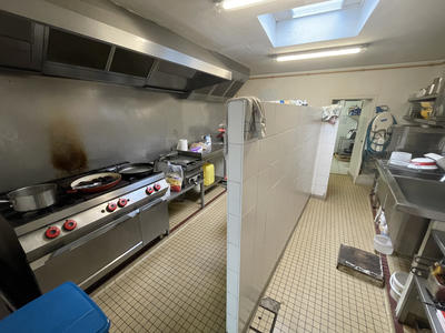 Immeuble - 200 m² - 9 pièces