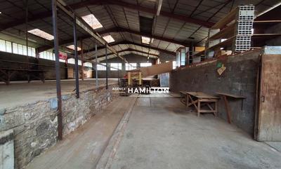 Entrepôt - 760 m² - 1 pièce