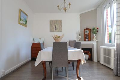 Maison traditionnelle - 81 m² - 4 pièces