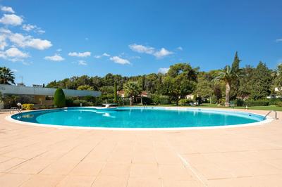 Maison - 185 m² - 7 pièces