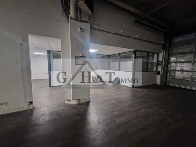 Entrepôt - 632 m²