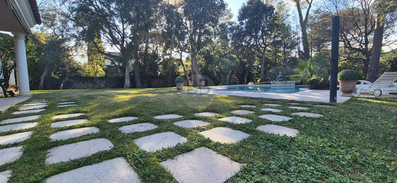 Villa - 230 m² - 7 pièces