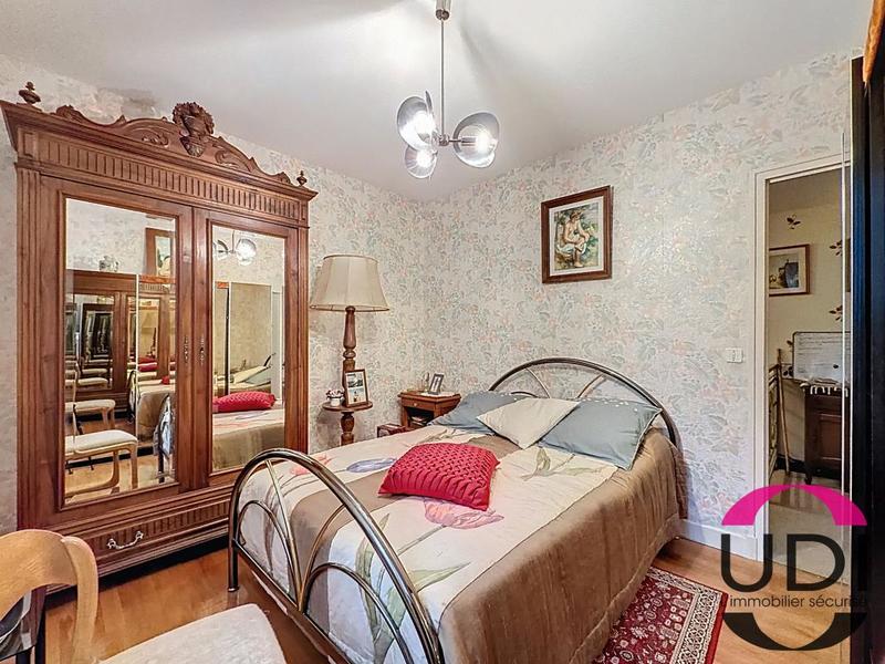 Maison - 98 m² - 4 pièces