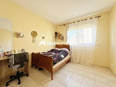 Maison - 106 m² - 4 pièces