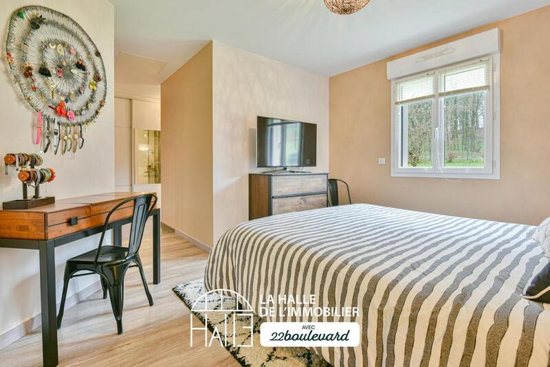 Pavillon - 162 m² - 7 pièces