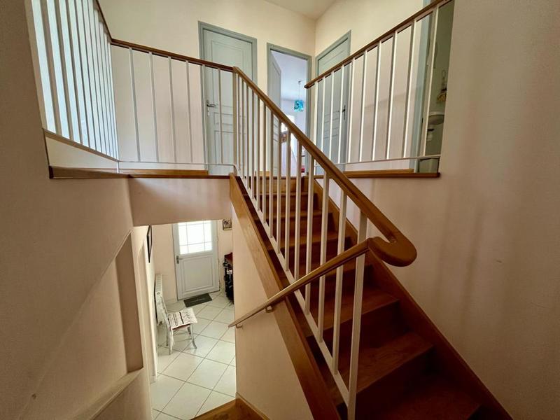 Maison - 135 m² - 6 pièces