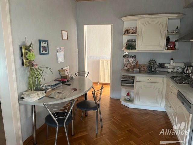 Maison - 160 m² - 8 pièces