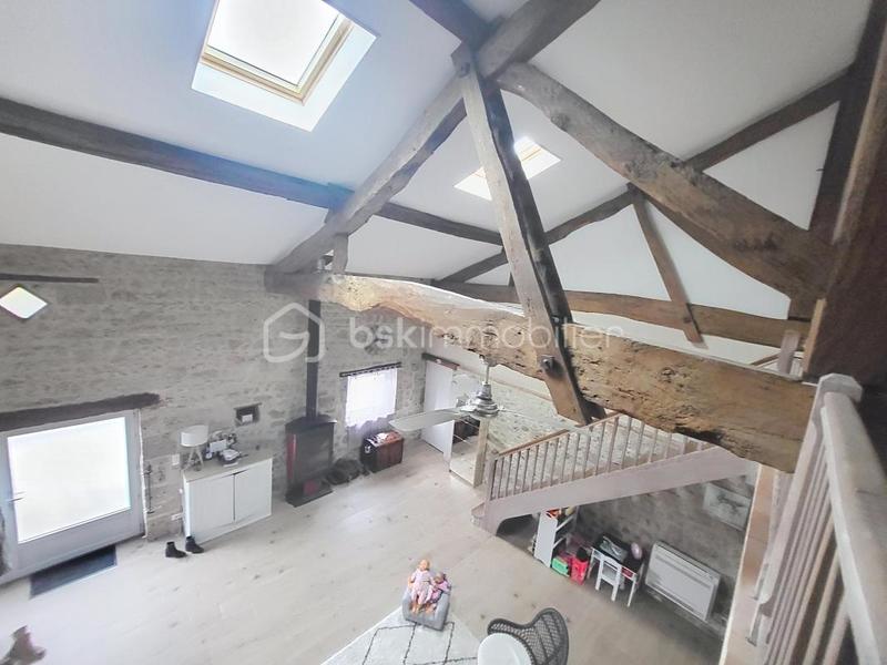 Maison en pierre - 192 m² - 7 pièces