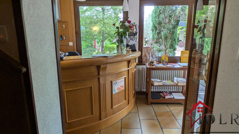 Propriété - 460 m² - 14 pièces