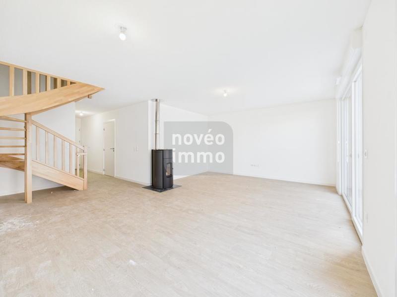 Appartement - 82 m² - 4 pièces