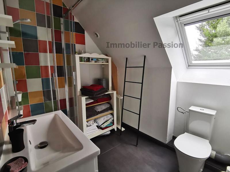 Maison - 167 m² - 8 pièces