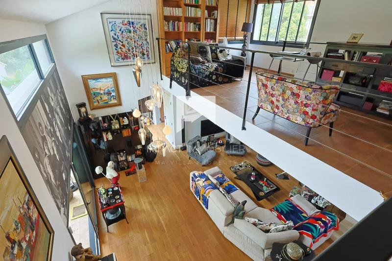 Maison - 140 m² - 5 pièces