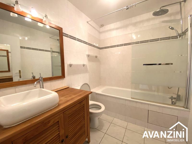 Appartement - 61 m² - 3 pièces