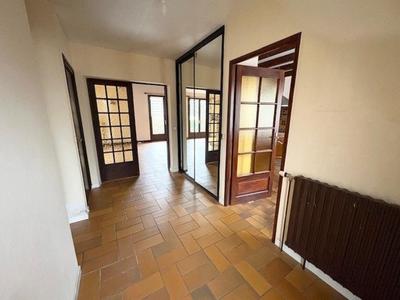 Maison - 160 m² - 7 pièces