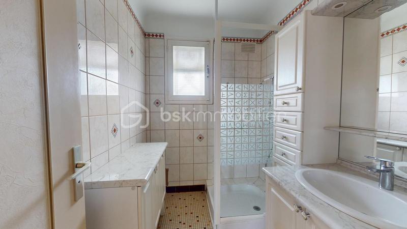 Maison - 86 m² - 5 pièces