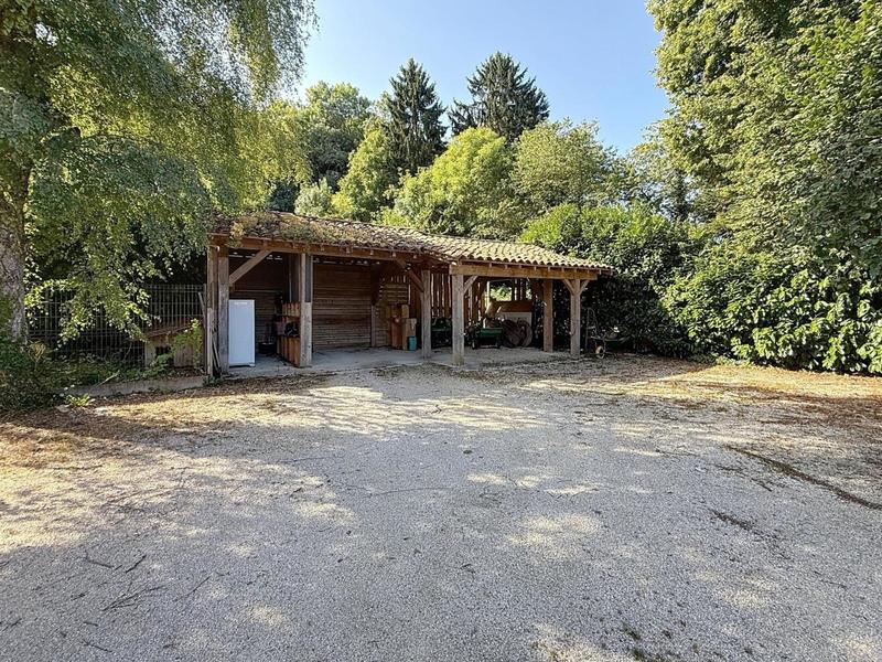 Maison - 179 m² - 6 pièces