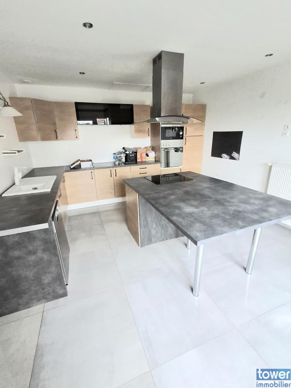 Maison - 124 m² - 7 pièces