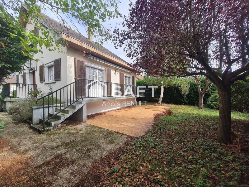 Maison - 90 m² - 5 pièces