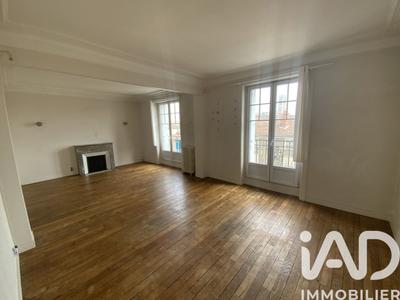 Appartement - 107 m² - 4 pièces