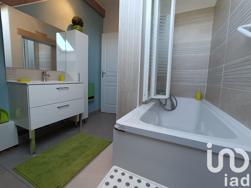 Maison - 174 m² - 6 pièces